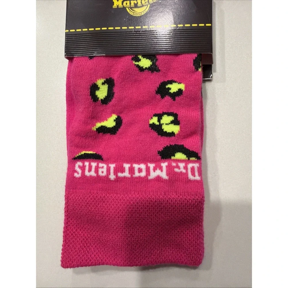 Dr Martens AD062682 Leopard Sock Clash Pink Crew Socks S/M NWT